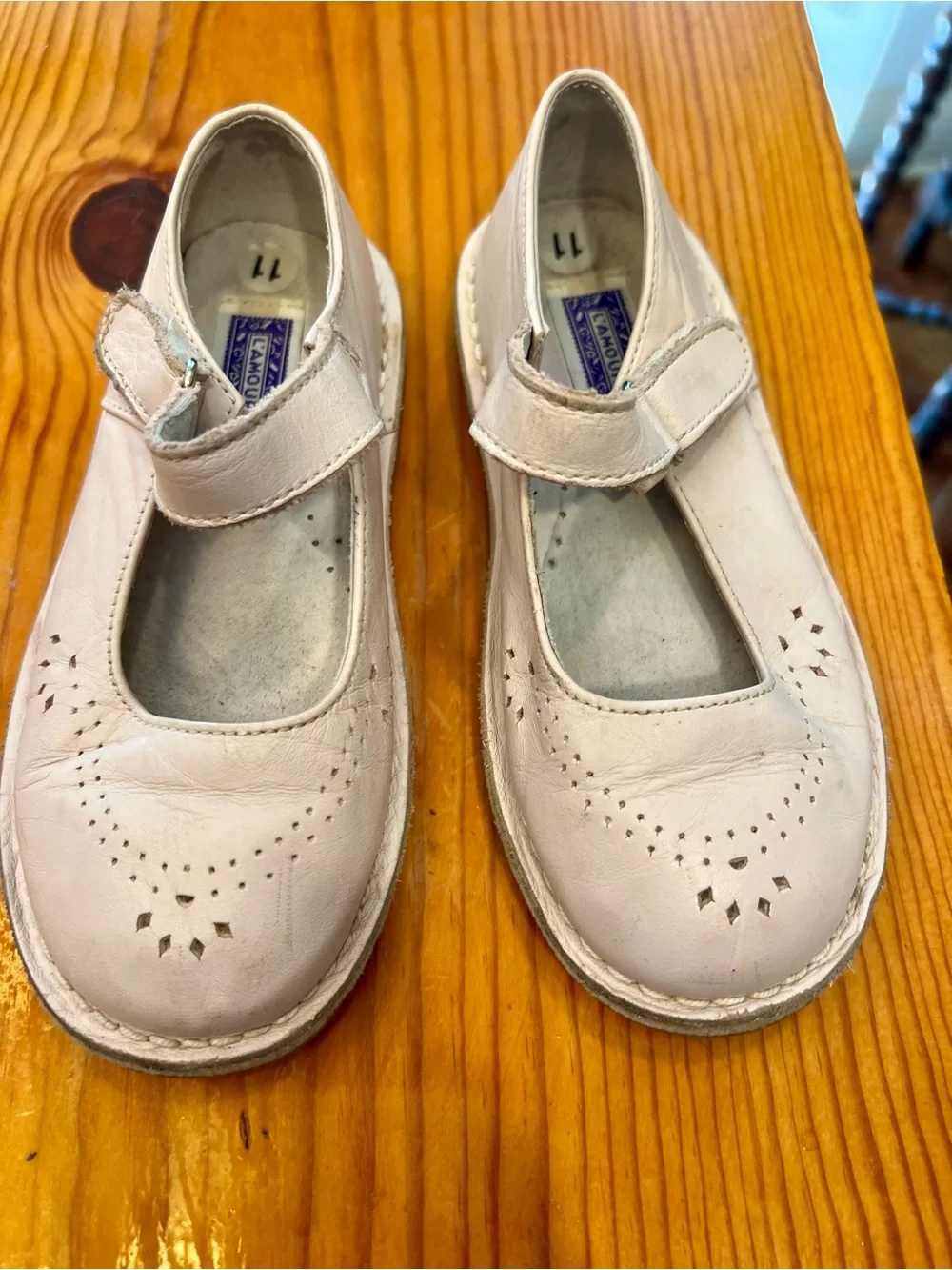 Girls Light Pink L’Amour Mary Jane Leather Shoes with Hook-and-Loop Strap